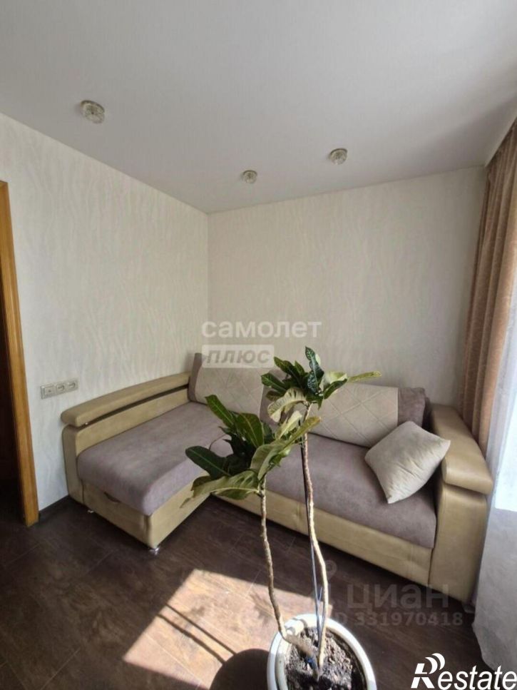 3-комн квартира ул Запарина, 32,  д. 32