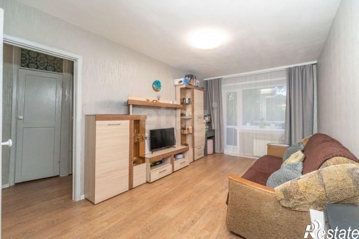 3-комн квартира ул Владивостокская, 38,  д. 38