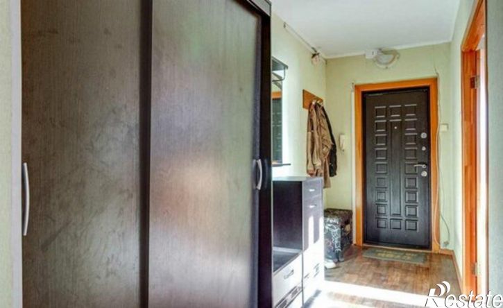 3-комн квартира ул Стрельникова, 6,  д. 6