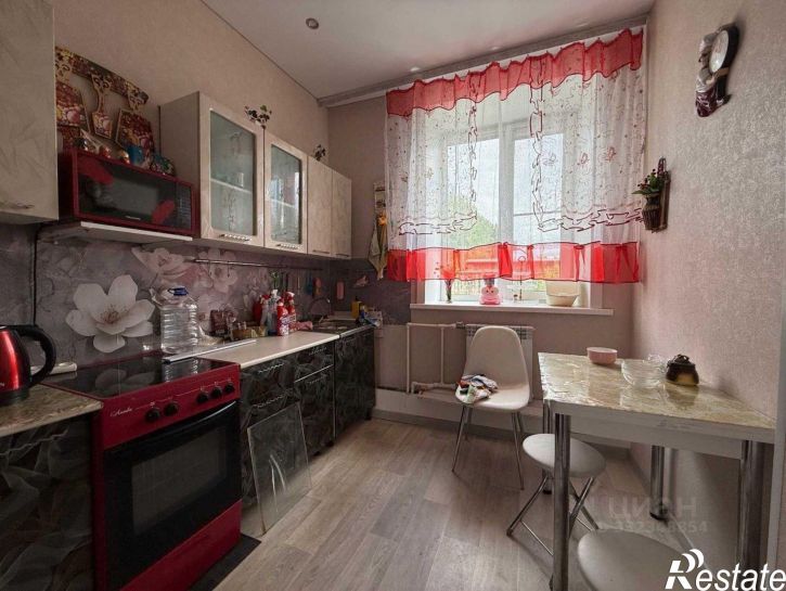 3-комн квартира Кедровый пер, 4,  д. 4