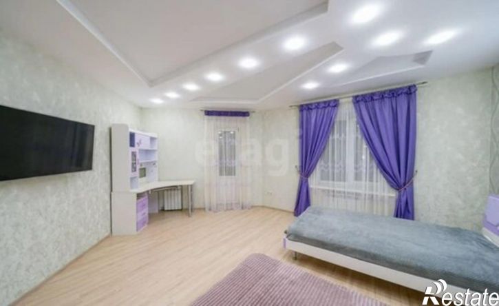 4-комн квартира ул Ленинградская, 35б,  д. 35б