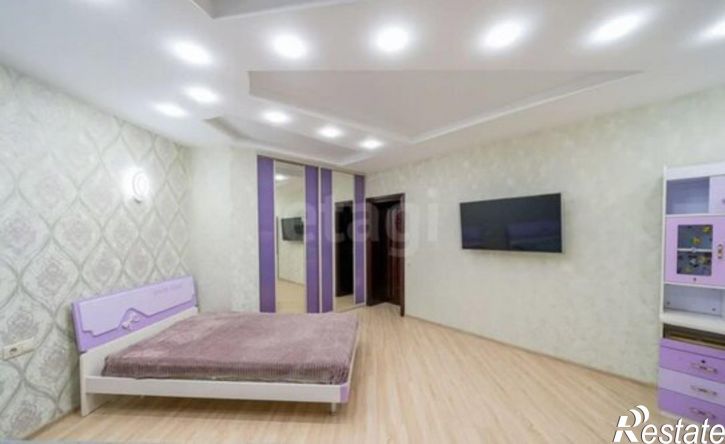 4-комн квартира ул Ленинградская, 35б,  д. 35б
