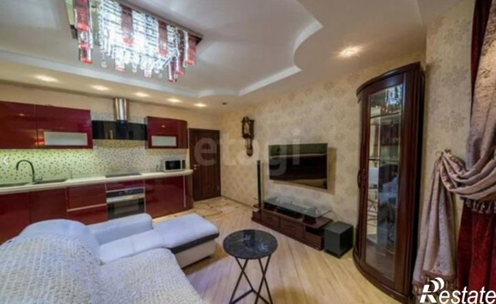 4-комн квартира ул Ленинградская, 35б,  д. 35б