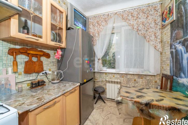 Комната ул Серова, 12,  д. 12