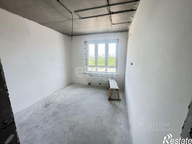 3-комн квартира ул Виталия Бубенина, 1/2,  д. 1/2