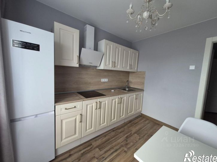 3-комн квартира ул Стрельникова, 6а,  д. 6а