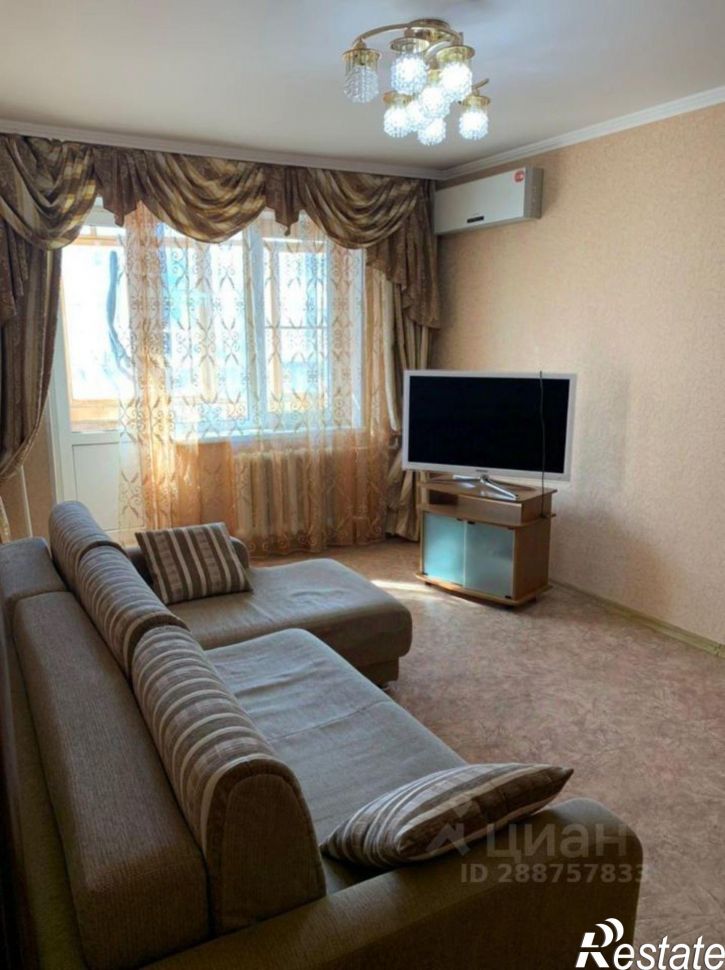 2-комн квартира ул Запарина, 32,  д. 32