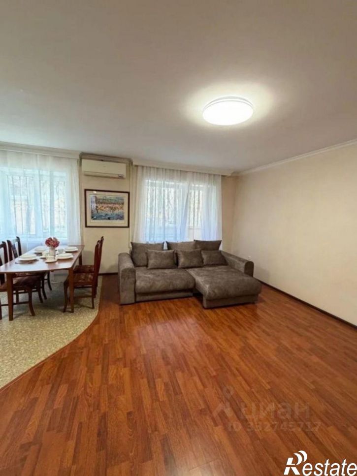 3-комн квартира ул Дикопольцева, 21,  д. 21
