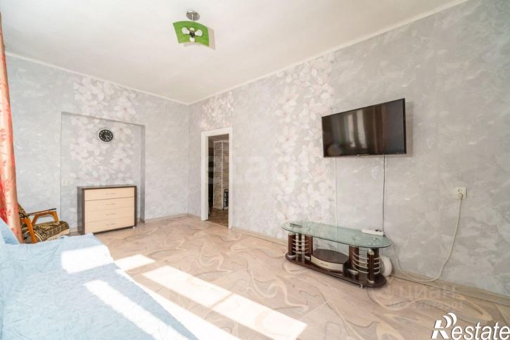 3-комн квартира ул Дзержинского, 66,  д. 66