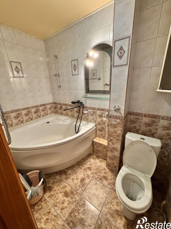 2-комн квартира ул Волочаевская, 122,  д. 122