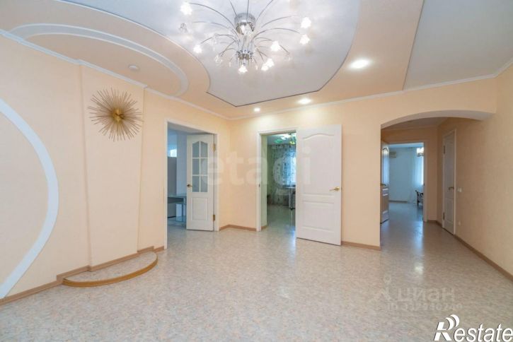 3-комн квартира ул Лейтенанта Шмидта, 2,  д. 2