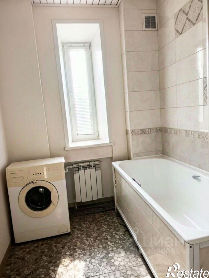 2-комн квартира Амурский б-р, 41,  д. 41