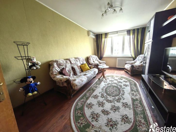 3-комн квартира ул Шеронова, 5,  д. 5