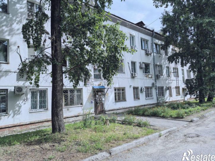 Комната ул Кочнева, 8,  д. 8
