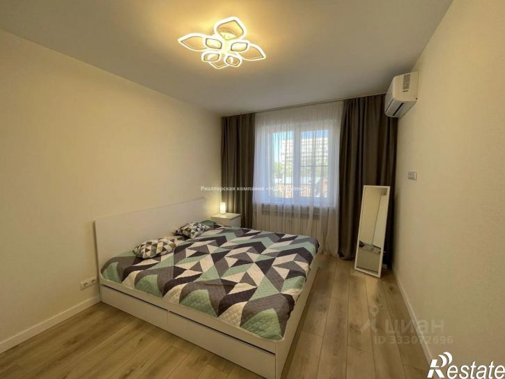 2-комн квартира ул Лейтенанта Шмидта, 34,  д. 34