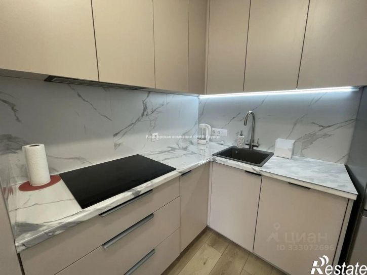 2-комн квартира ул Лейтенанта Шмидта, 34,  д. 34
