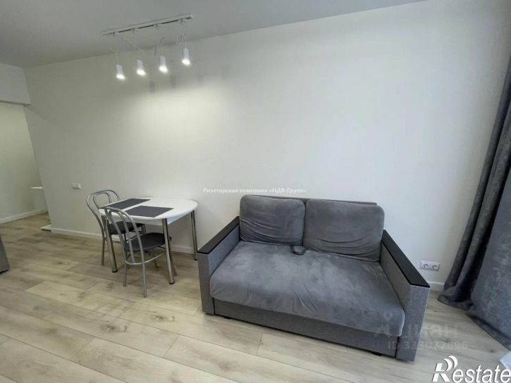 2-комн квартира ул Лейтенанта Шмидта, 34,  д. 34