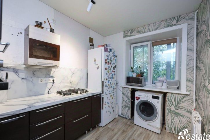 3-комн квартира ул Кирпичная, 36,  д. 36