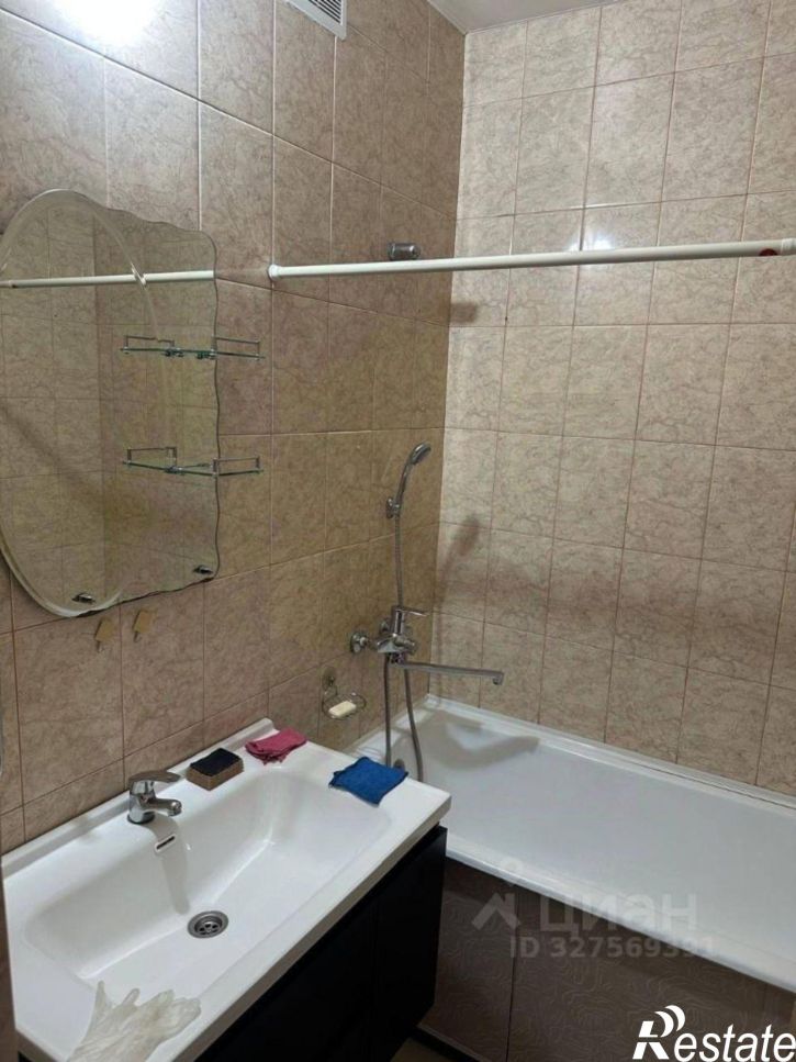 2-комн квартира ул Кола Бельды, 5,  д. 5