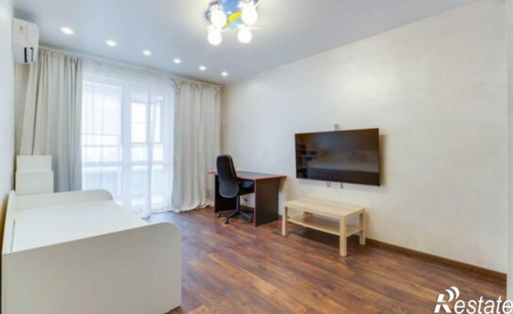 3-комн квартира ул Тургенева, 50/1,  д. 50/1