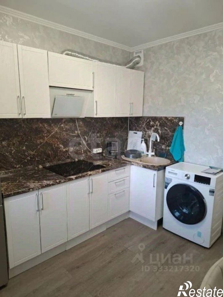 3-комн квартира ул Саратовская, 10А,  д. 10А