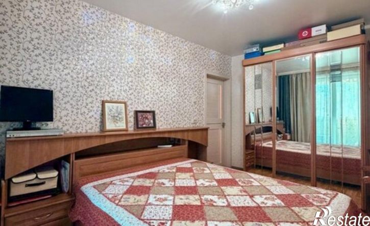 4-комн квартира ул Трехгорная, 62,  д. 62