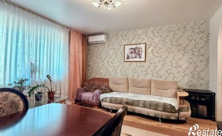 4-комн квартира ул Трехгорная, 62,  д. 62