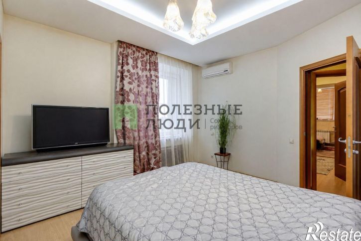 3-комн квартира ул Шеронова, 103,  д. 103