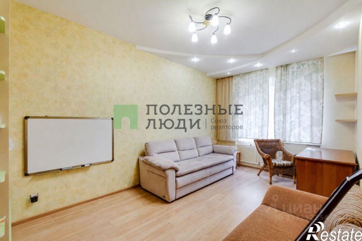 3-комн квартира ул Шеронова, 103,  д. 103