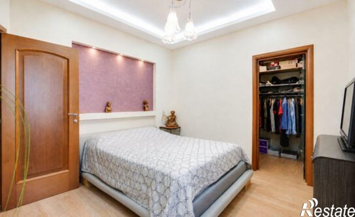 3-комн квартира ул Шеронова, 103,  д. 103