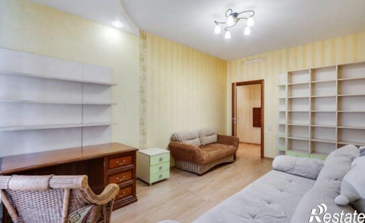 3-комн квартира ул Шеронова, 103,  д. 103