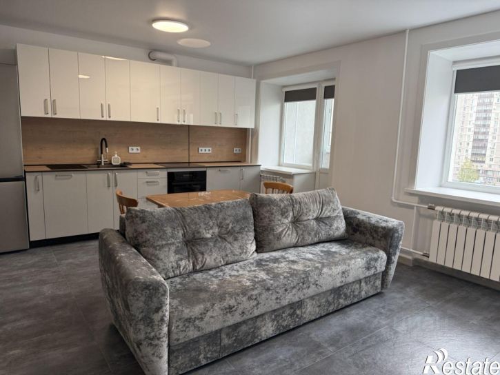 3-комн квартира ул Запарина, 87,  д. 87