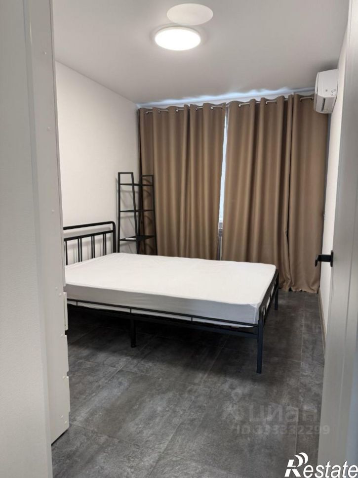 3-комн квартира ул Запарина, 87,  д. 87