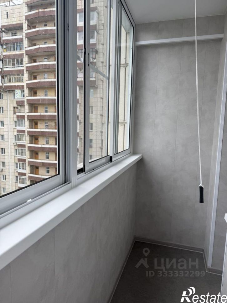 3-комн квартира ул Запарина, 87,  д. 87