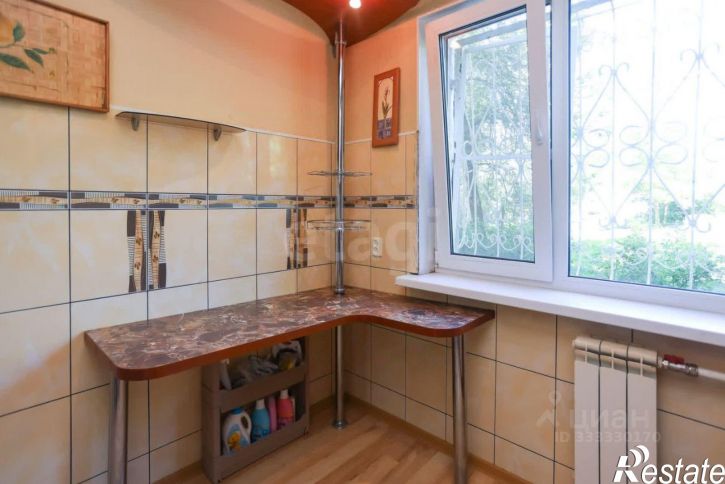 3-комн квартира ул Шеронова, 50,  д. 50