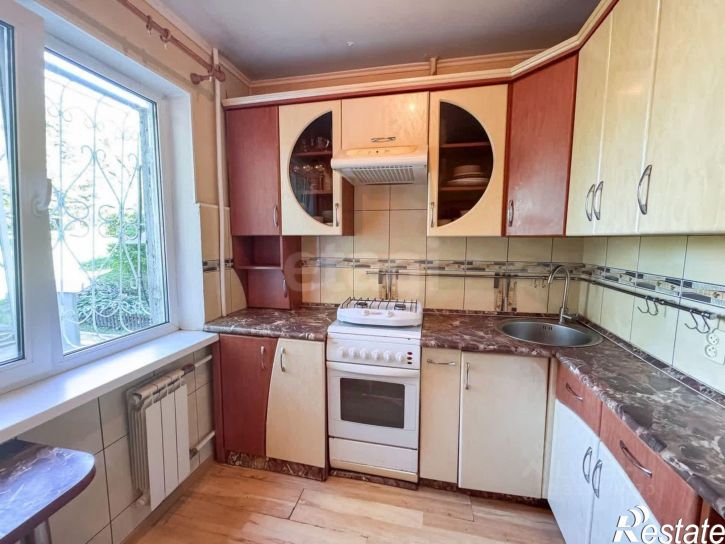 3-комн квартира ул Шеронова, 50,  д. 50