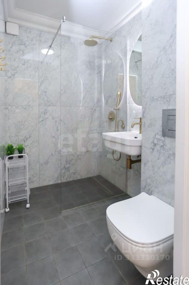 3-комн квартира ул Шеронова, 50,  д. 50