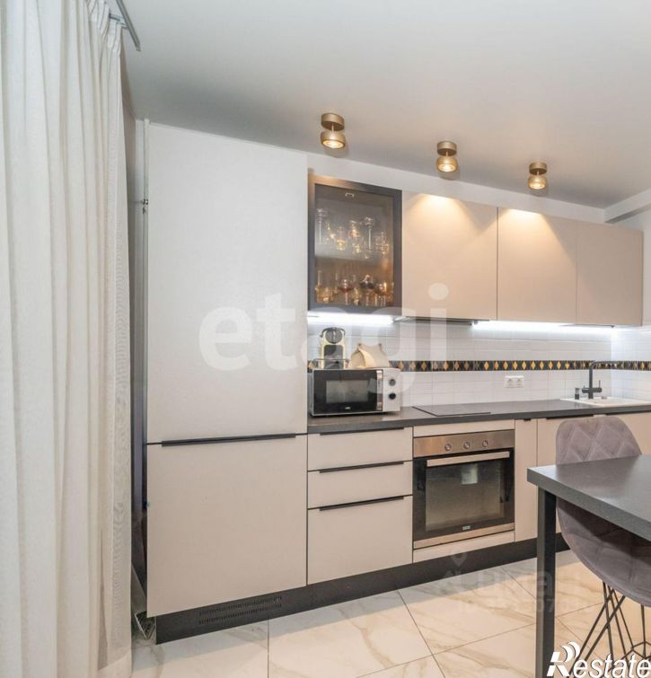 3-комн квартира ул Машинистов, 35,  д. 35