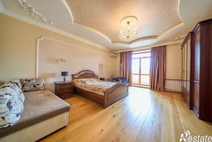 4-комн квартира ул Калинина, 25а,  д. 25а