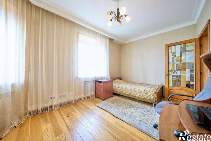 4-комн квартира ул Калинина, 25а,  д. 25а