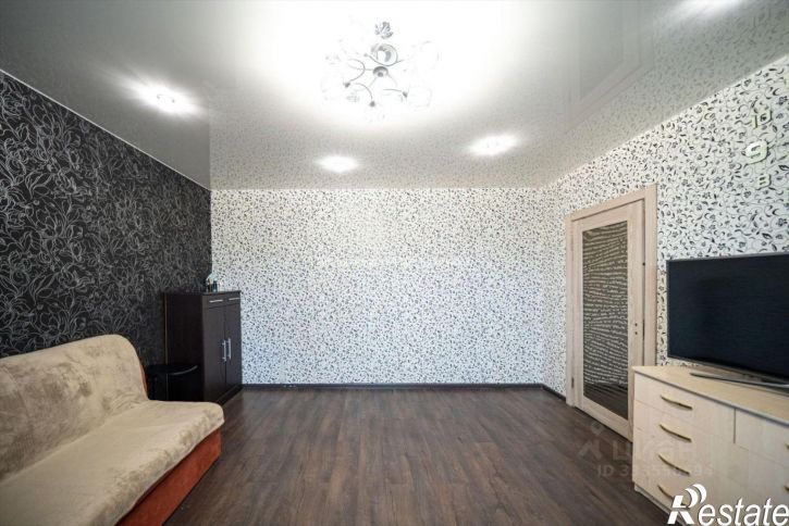 2-комн квартира ул Ворошилова, 1,  д. 1