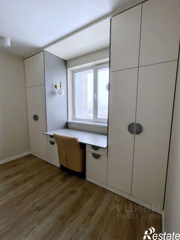 2-комн квартира ул Тургенева, 50/1,  д. 50/1
