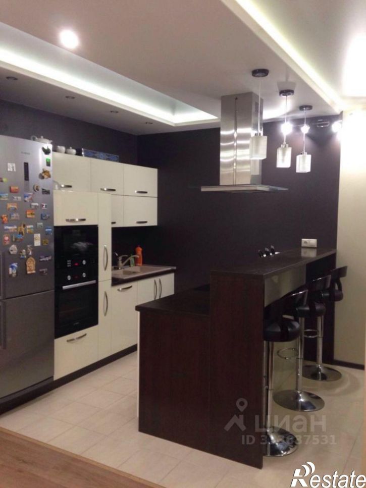 2-комн квартира улица Шеронова, 8 к3,  д. 8 к3