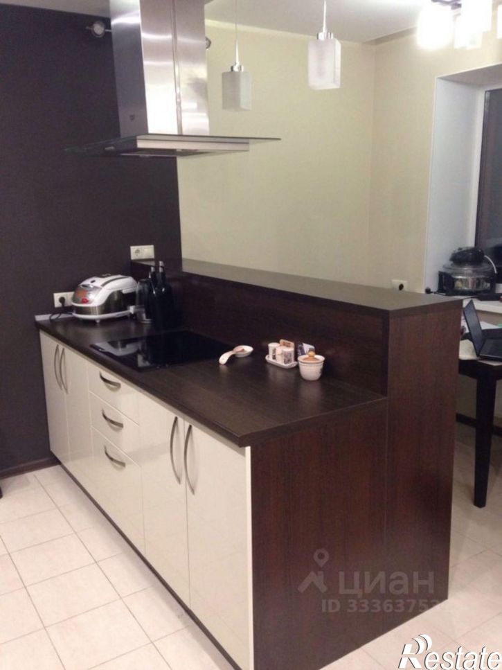 2-комн квартира улица Шеронова, 8 к3,  д. 8 к3