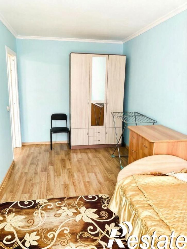 2-комн квартира улица Дзержинского, 85,  д. 85
