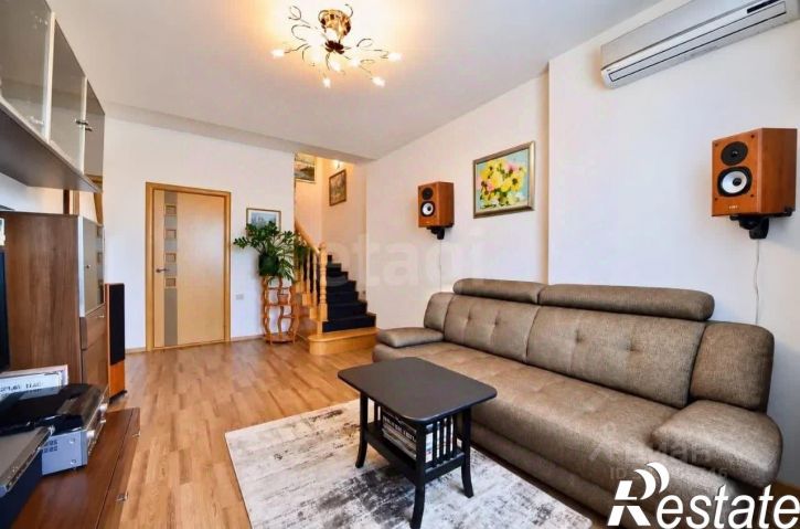 3-комн квартира улица Салтыкова-Щедрина, 81,  д. 81