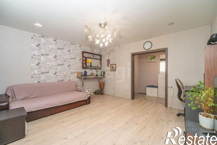 2-комн квартира ДОС квартал (Большой Аэродром), 57,  д. 57
