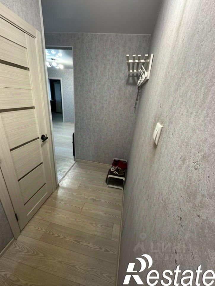 2-комн квартира Космическая улица, 11,  д. 11