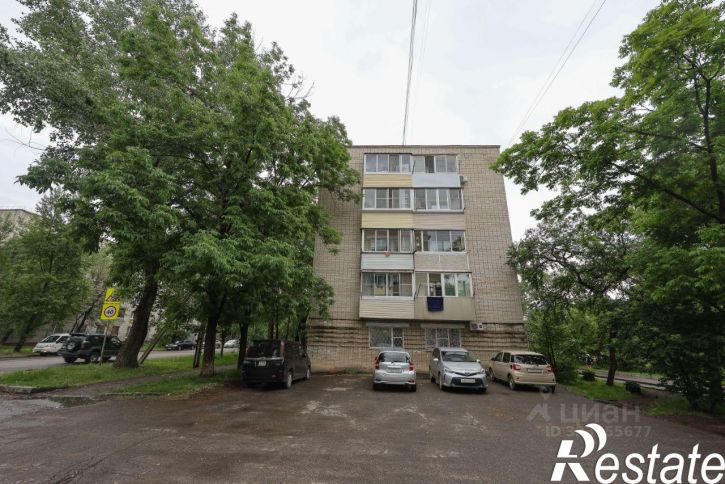 4-комн квартира улица Гагарина, 1,  д. 1