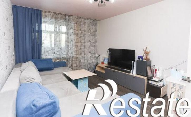 3-комн квартира улица Карла Маркса, 143Е,  д. 143Е